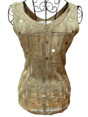 NWOT Bette Paige Sleeveless Metallic Gold Crochet Tank Top Sequin Accents Medium